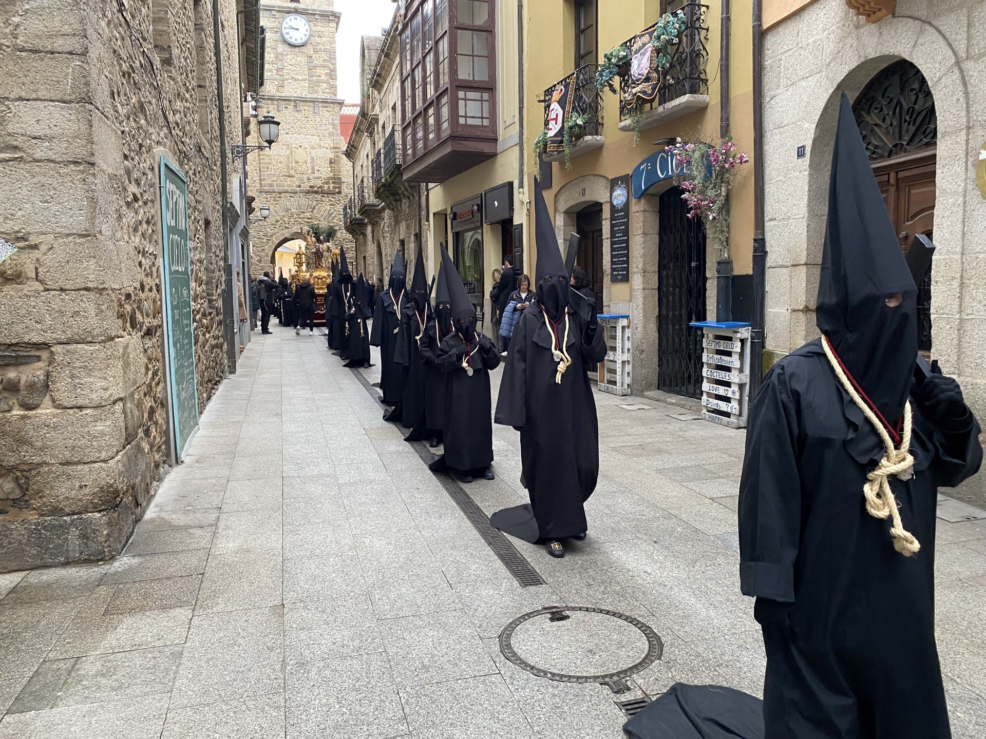 La Procesión del Encuentro, en imágenes