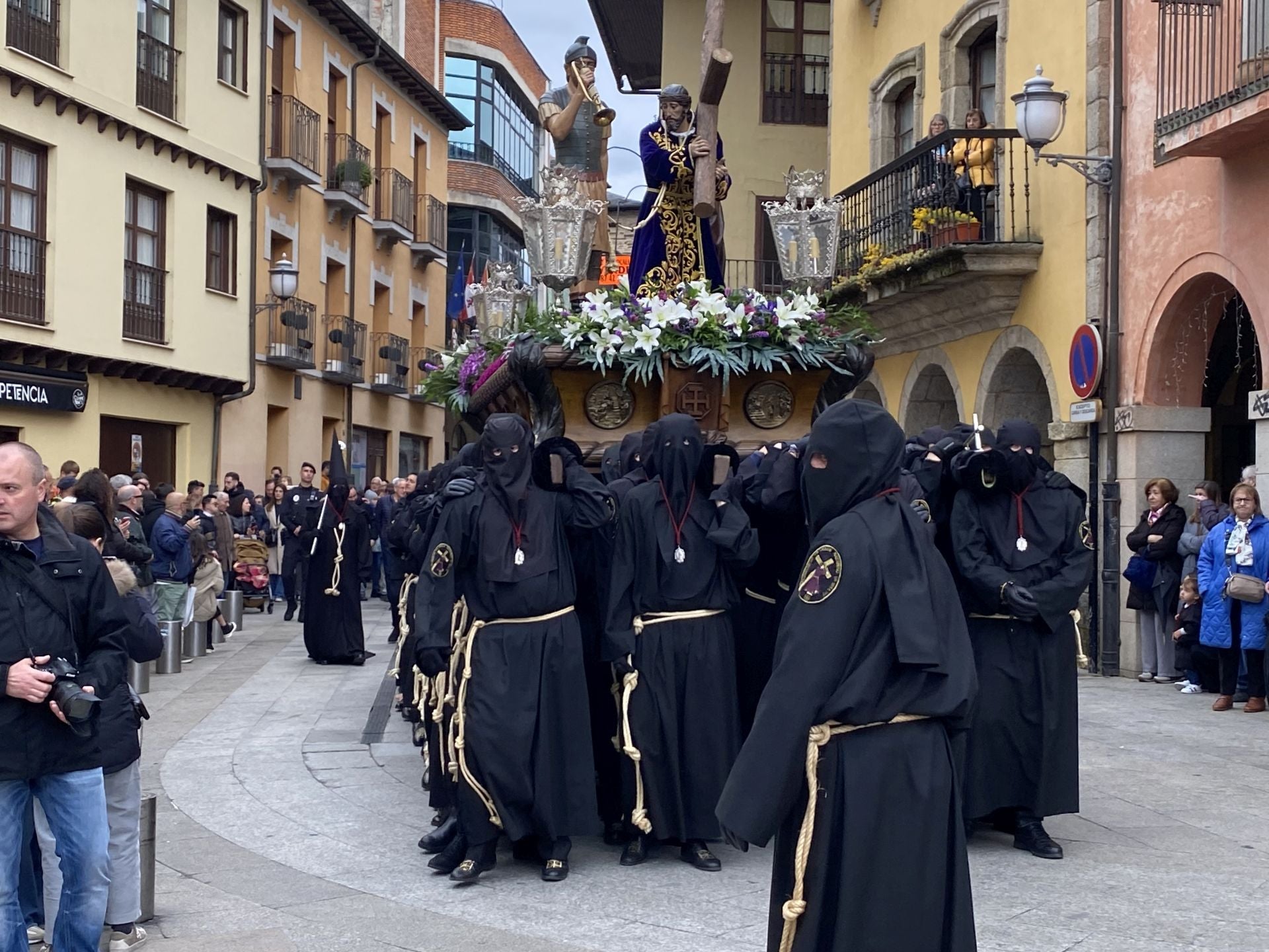 La Procesión del Encuentro, en imágenes