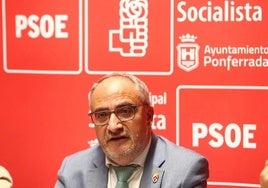 El portavoz municipal del PSOE, Olegario Ramón.