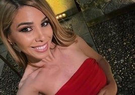 La conocida cantante de OT con el diseño de firma berciana.
