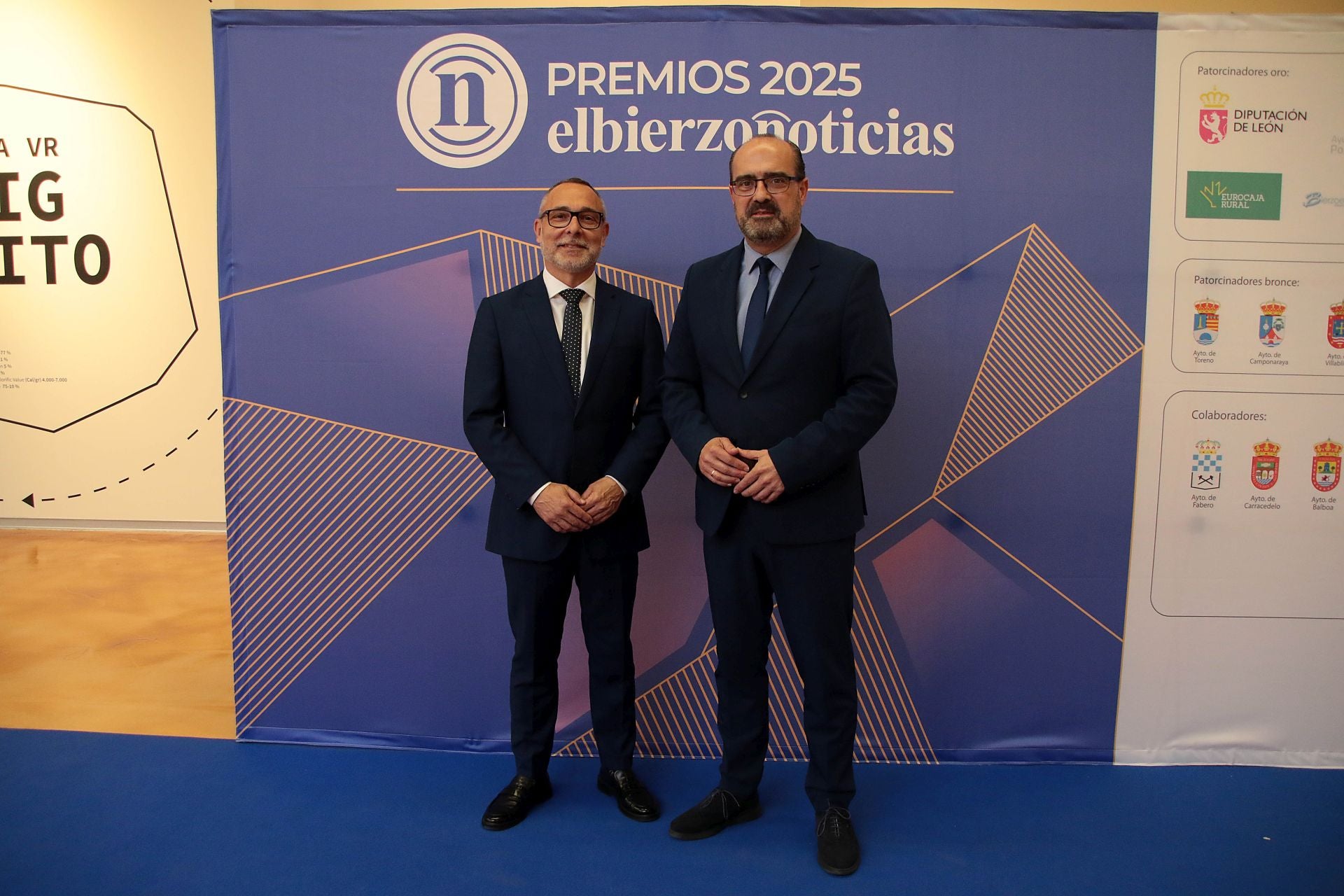 Carlos Cortina (concejal del Ayuntamiento de Ponferrada) y Marco Morala (alcalde del Ayuntamiento de Ponferrada).