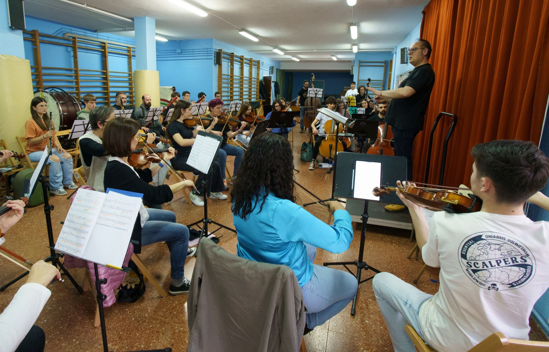 Ensayo de la Orquesta Sinfónica de Ponferrada dirigida por Manuel Alejandre