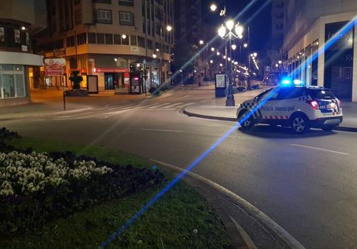 Imgen de una patrulla de la Policía Municipal de Ponferrada.