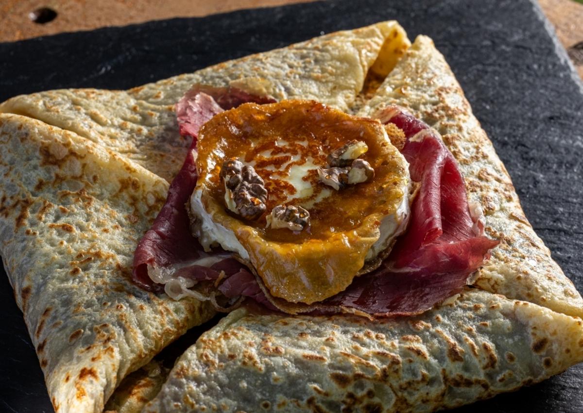 Imagen secundaria 1 - Crepe & Roll, helados y hamburguesas, sabores únicos en la provincia