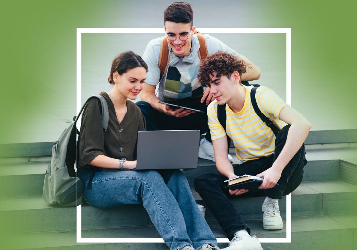 Cartel informativo sobre las matriculaciones en Uned Ponferrada