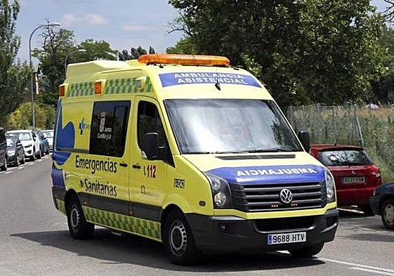 Imagen de archivo de una ambulancia.