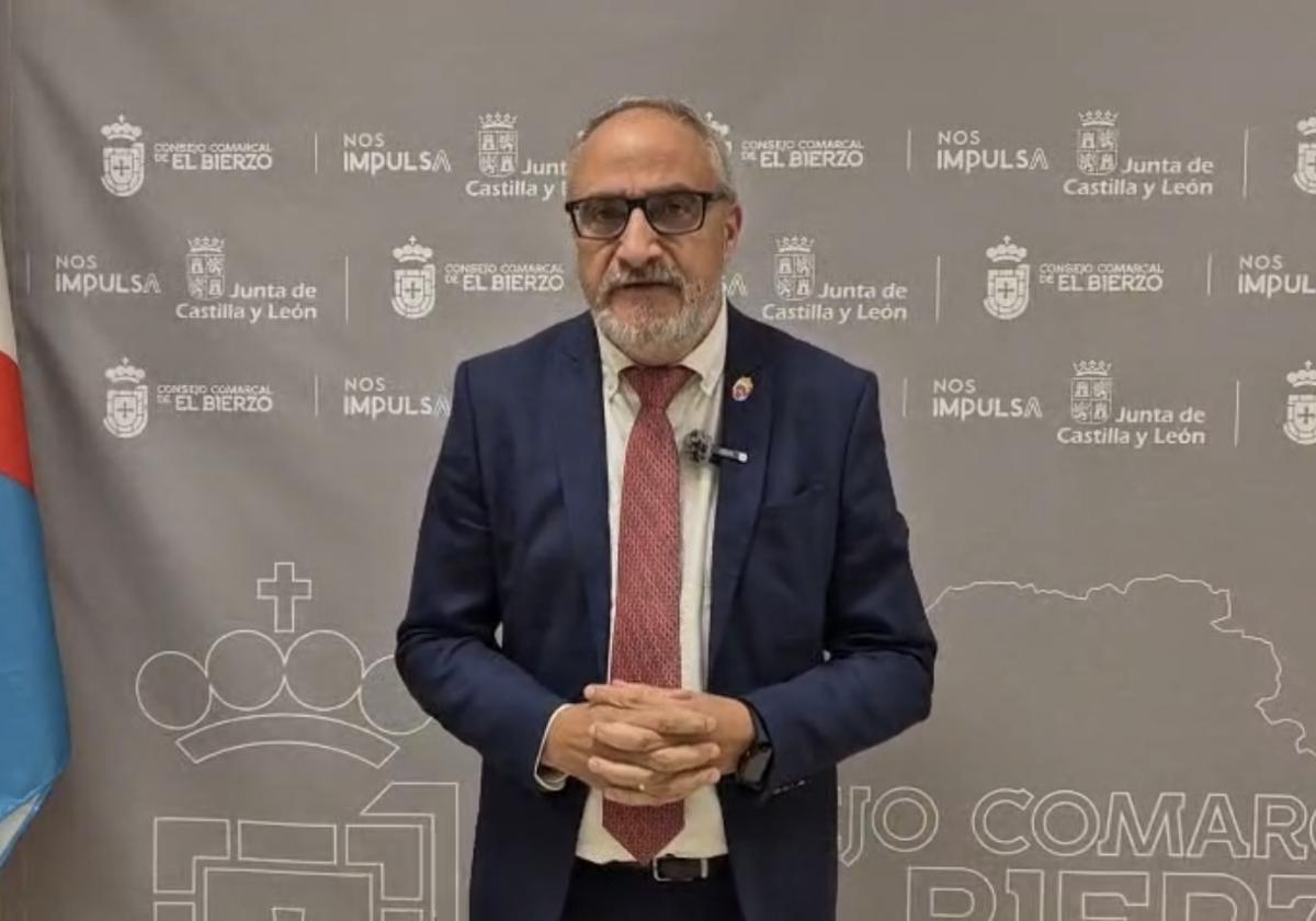 Imagen del presidente del Consejo Comarcal, Olegario Ramón.