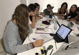 Imagen de algunas de las universitarias que estrenaron el Colegio Mayor La Tebaida de Ponferrada el curso pasado.