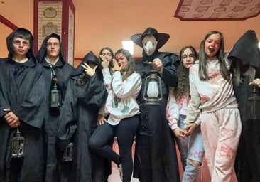 Participantes en la noche del terror de Cacabelos.