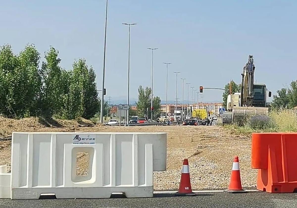 Imagen de una carretera en obras.