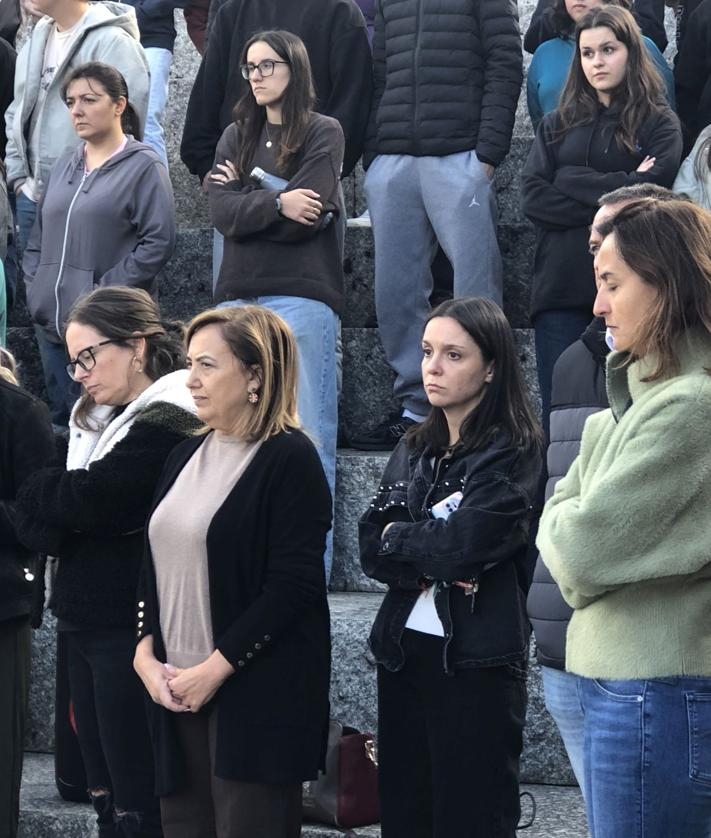 Imagen secundaria 2 - La comunidad educativa del Campus de la ULE en Ponferrada mostró su dolor y consternación por la muerte de la joven Erasmus.