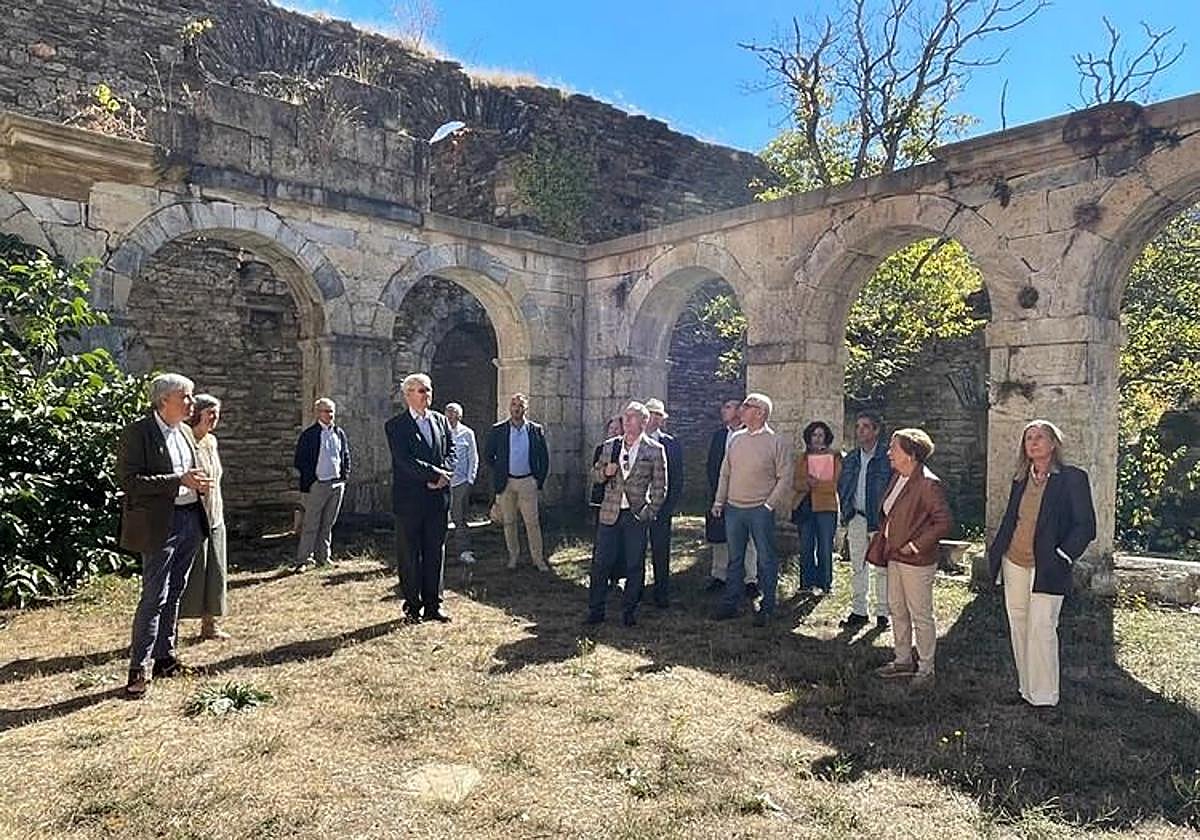 Reunión de la Comisión Territorial de Patrimonio en el Monasterio de Montes de Valdueza.