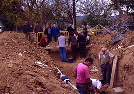 Las imágenes de la exhumación en Priaranza en 2000
