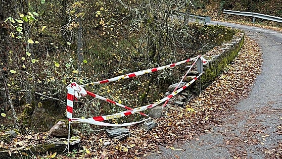 El pueblo del Bierzo que convive cada invierno con «un punto negro»