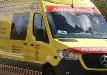 Dos personas heridas y atrapadas en su vehículo tras volcar en Ponferrada