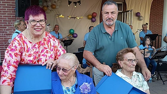 Camponaraya conoce el secreto para cumplir cien años