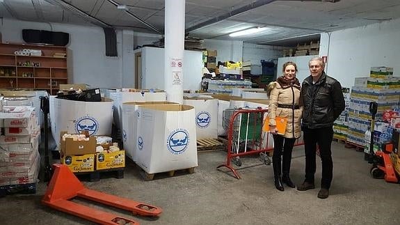 Ruth Santín, a las instalaciones del BAS, acompañada por su vicepresidente, Manuel Rey.
