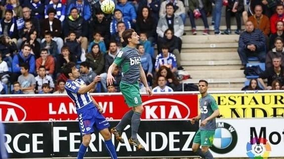 Momento del partido en Mendizorroza