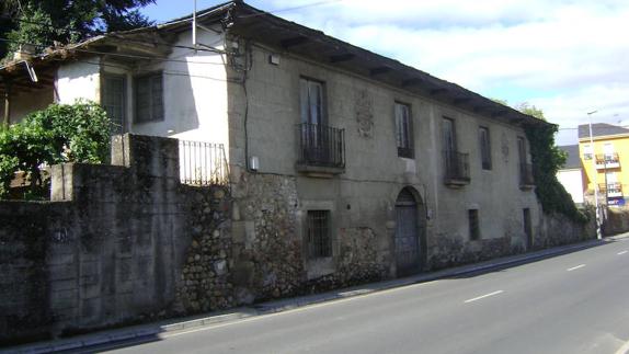 La Casa Ucieda se encuentra en pleno Camino de Santiago.