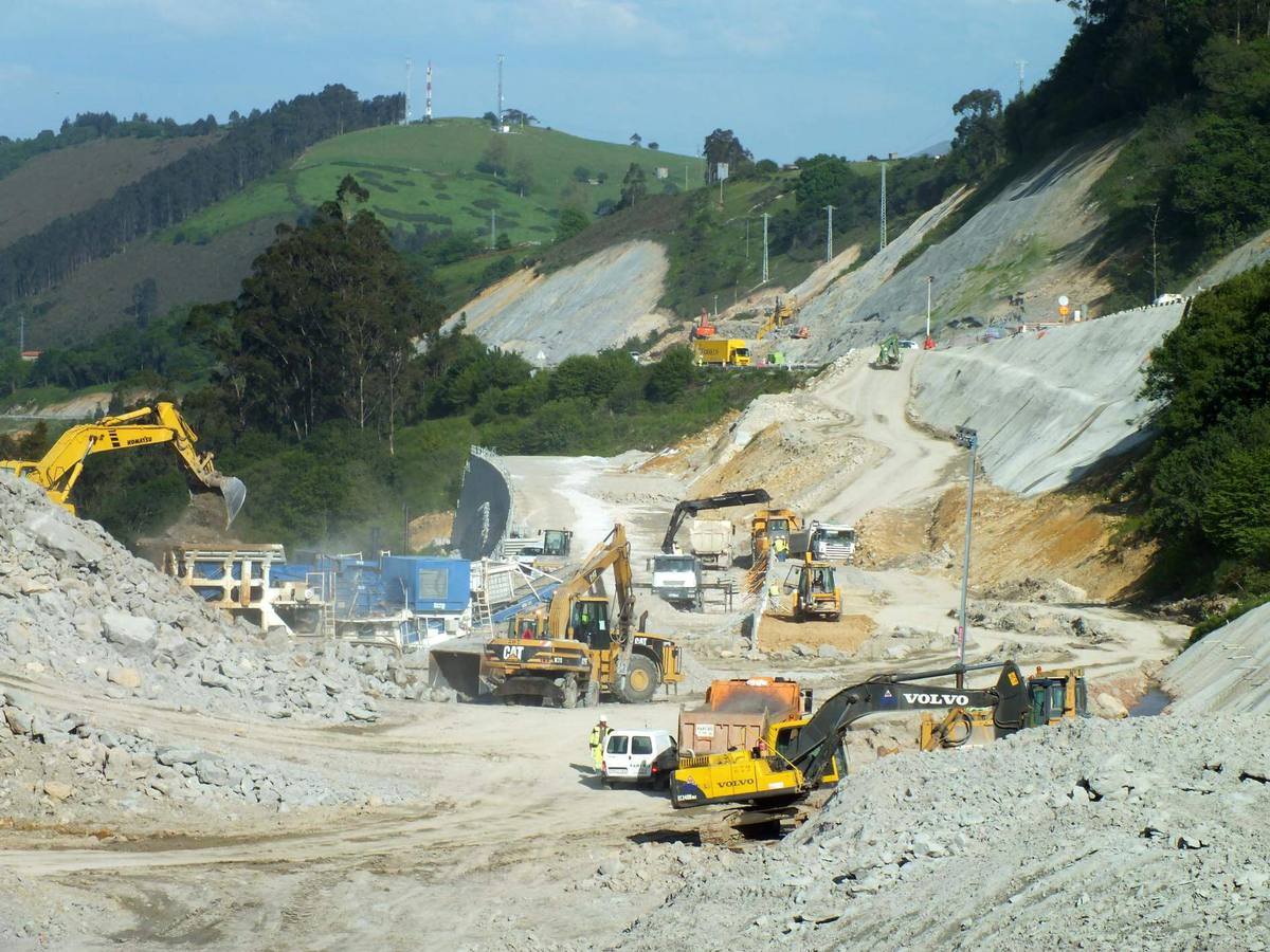 Las obras del tramo Unquera-Pendueles de la autovía