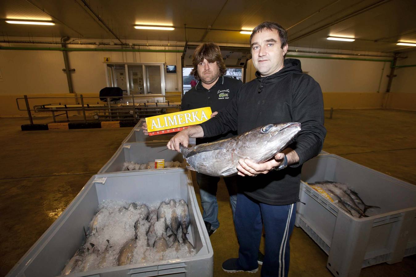 El primer bonito de la temporada alcanza un nuevo récord de 98,2 euros por kilo