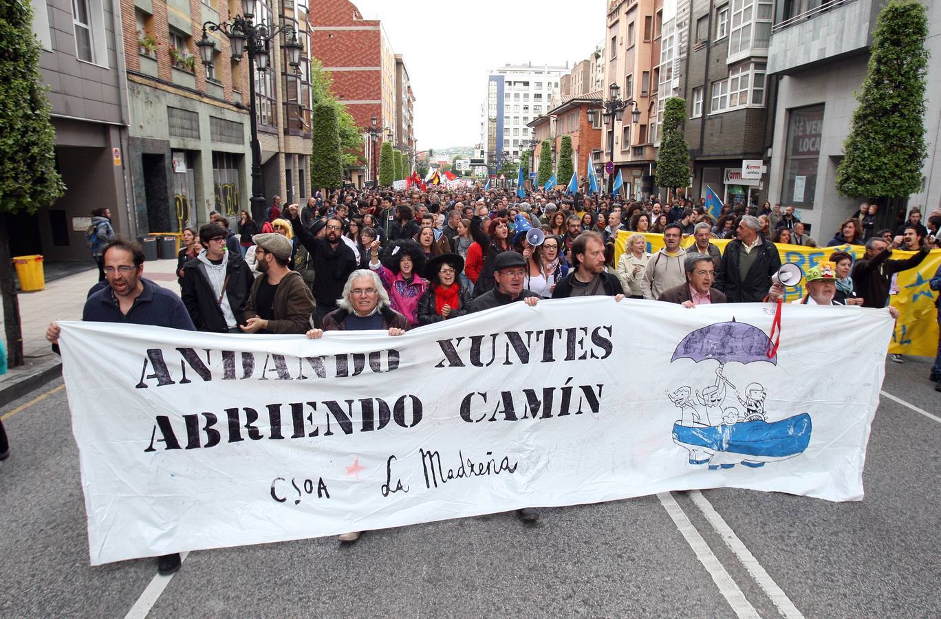 Manifestación en Oviedo en defensa de La Madreña