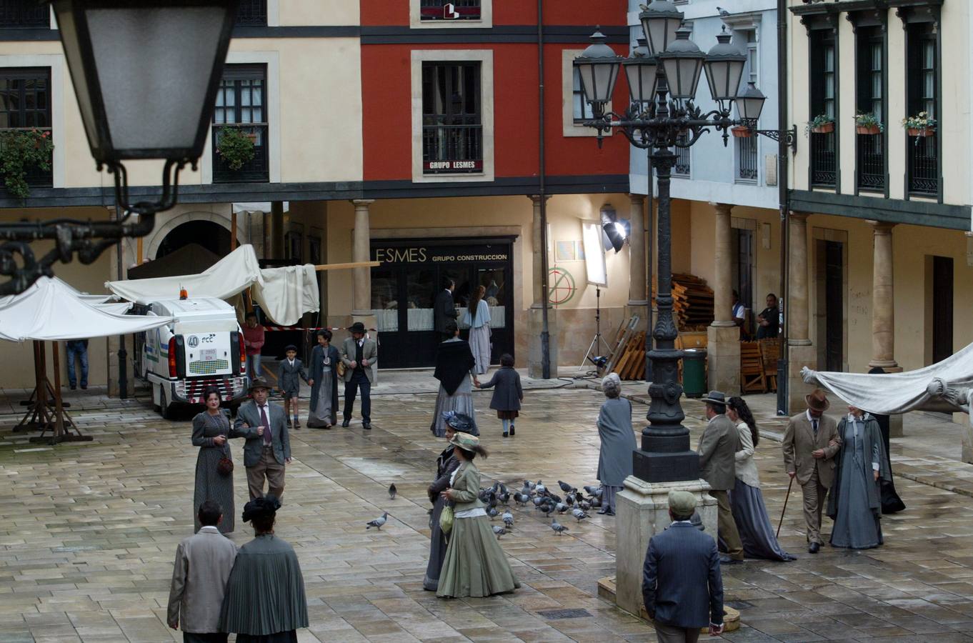 Luz de domingo, en el Fontán. Rodaje de la película de José Luis Garci en Oviedo.