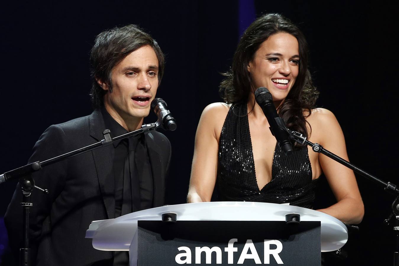 El actor Gael García Bernal y la actriz Michelle Rodriguez.