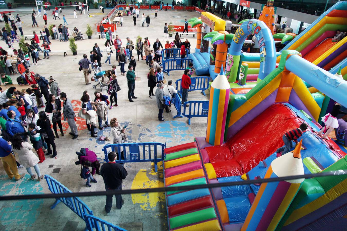 El festival Abilius Polis reúne a 700 escolares en La Magdalena