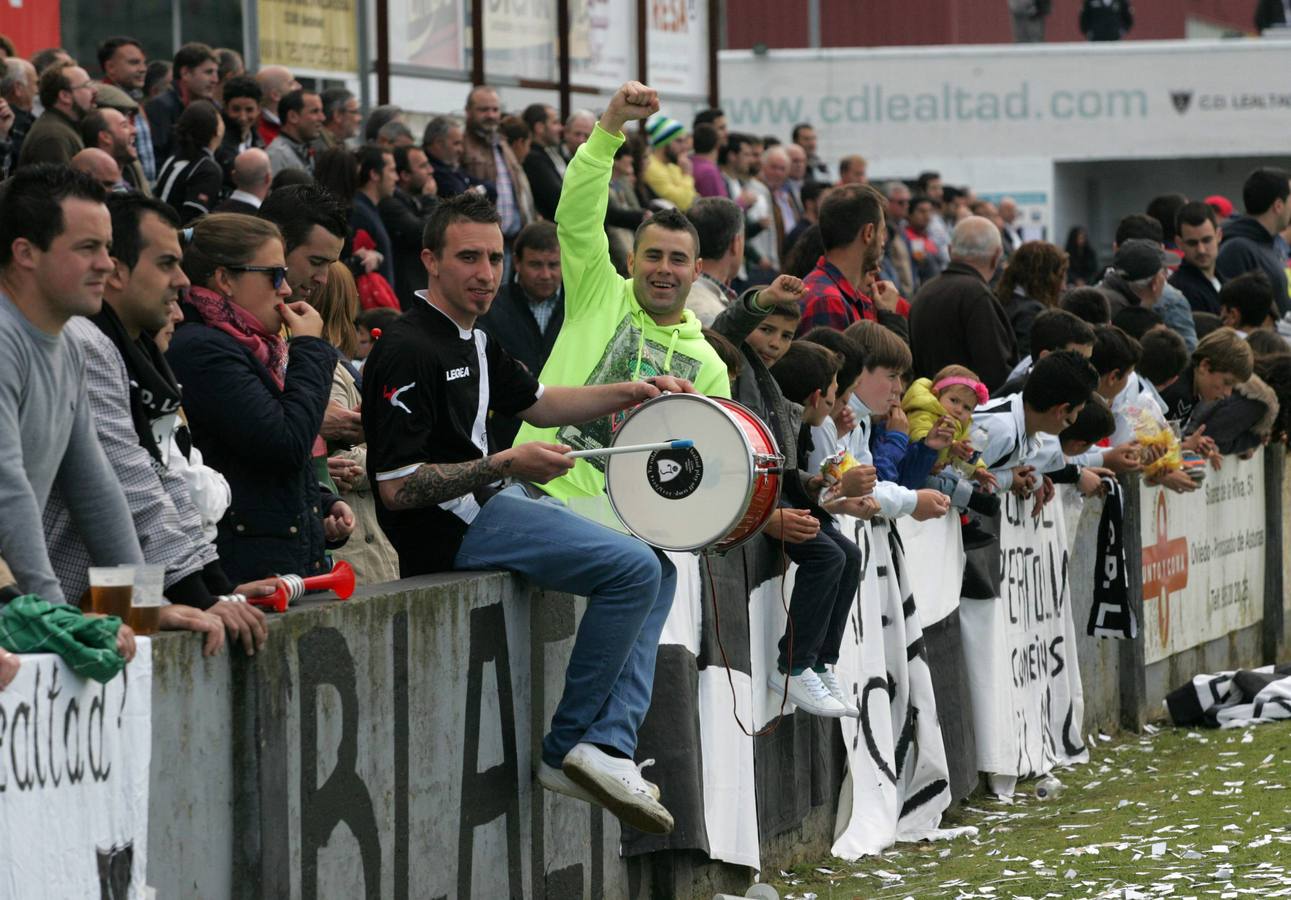 Las mejores imágenes del Lealtad-Puertollano (1-0)