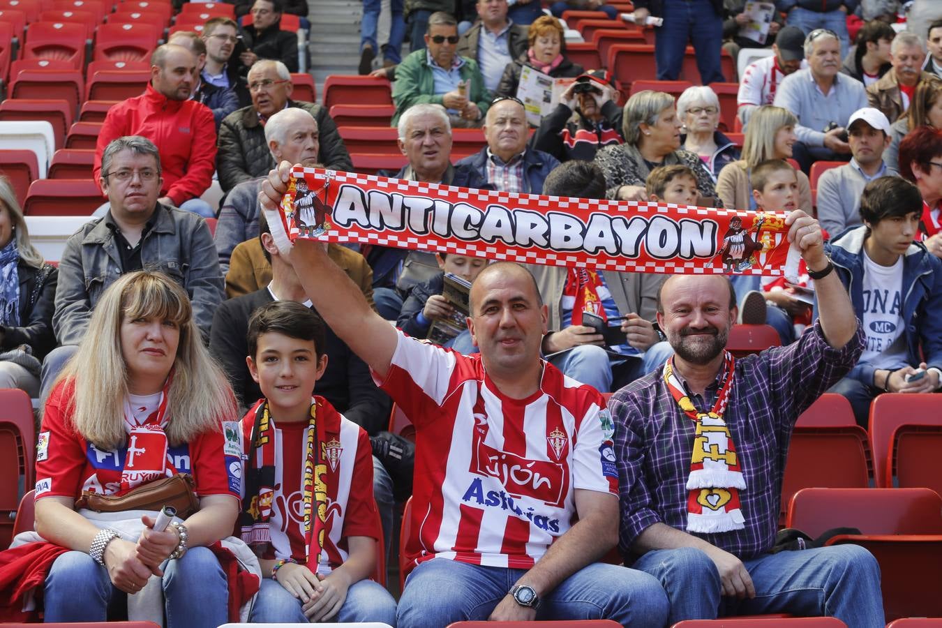 Sporting 1-0 Barcelona B (Galería III)