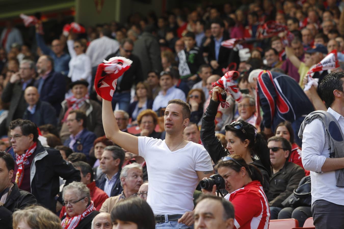 Sporting 1-0 Barcelona B (Galería II)