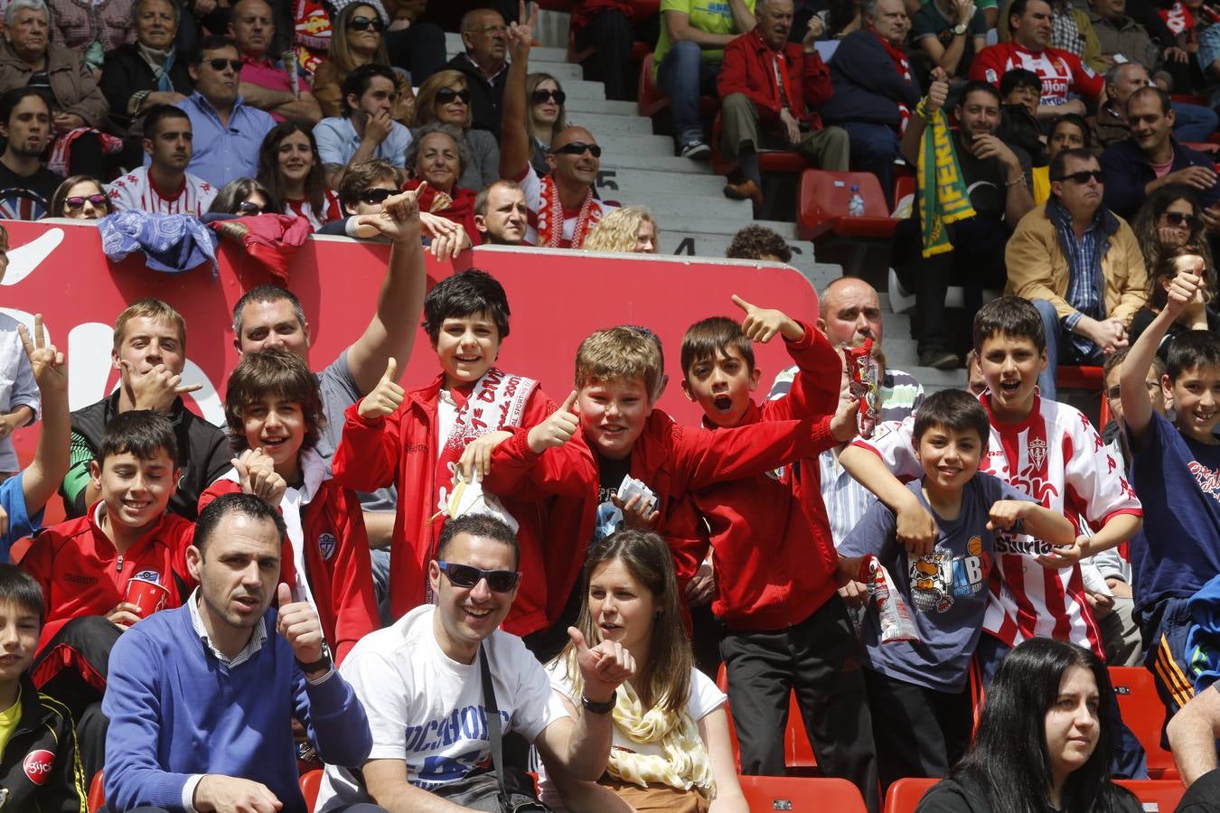 Sporting 1-0 Barcelona B (Galería II)