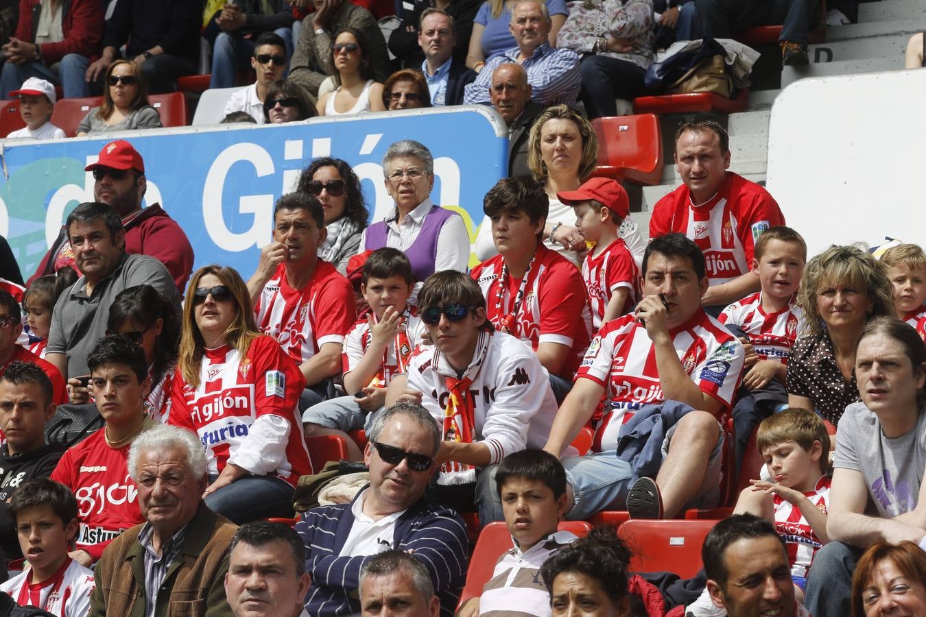 Sporting 1-0 Barcelona B (Galería II)