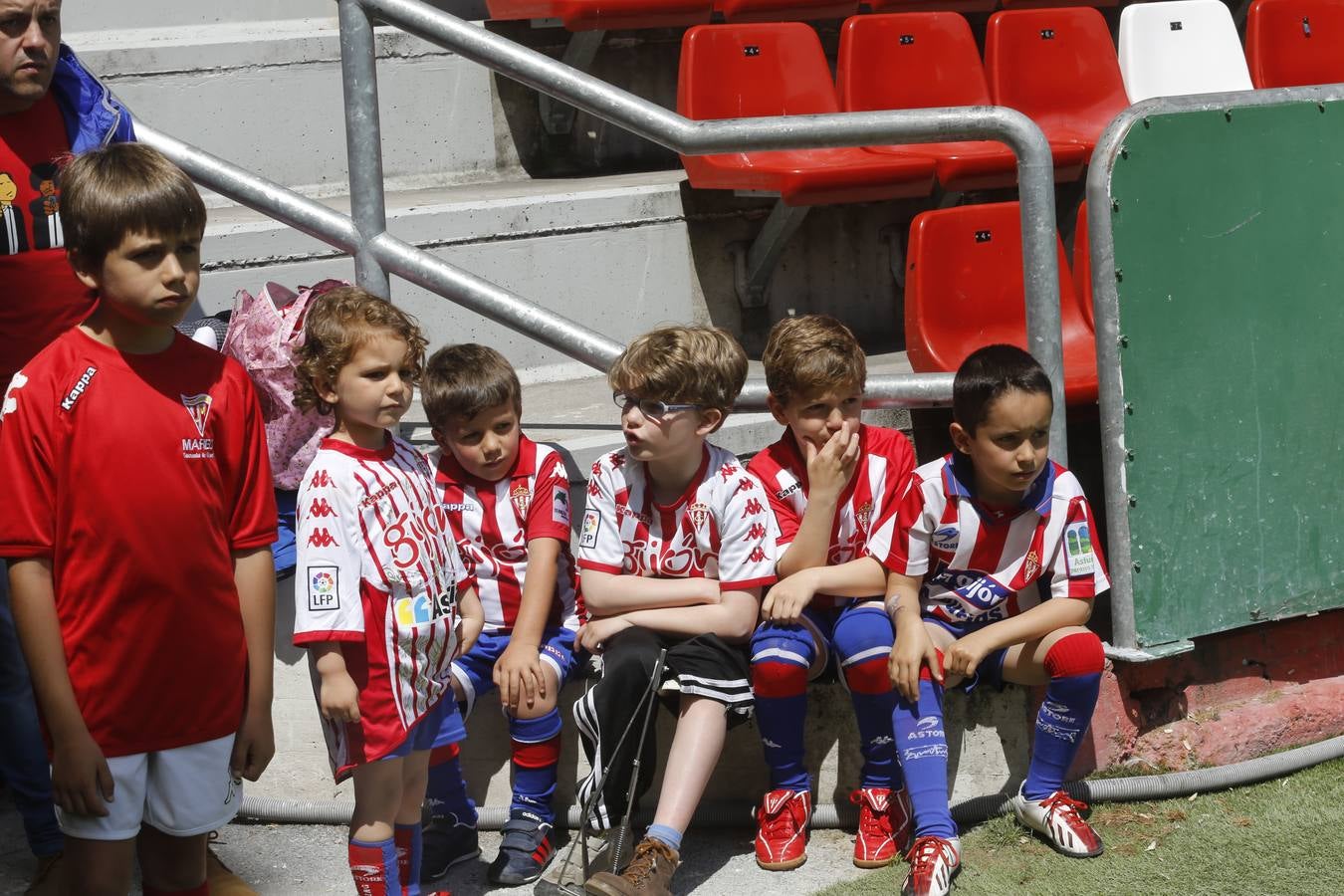 Sporting 1-0 Barcelona B (Galería II)