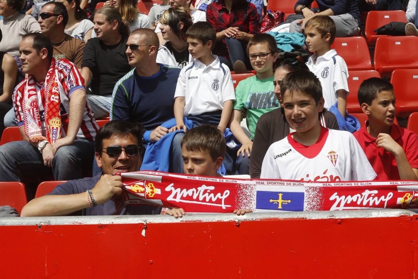 Sporting 1-0 Barcelona B (Galería I)