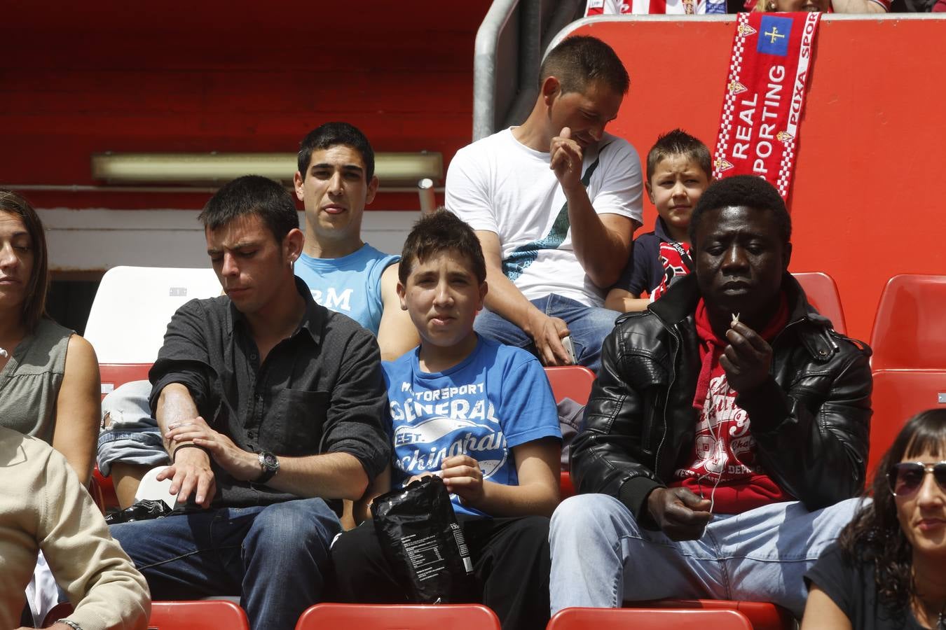 Sporting 1-0 Barcelona B (Galería I)