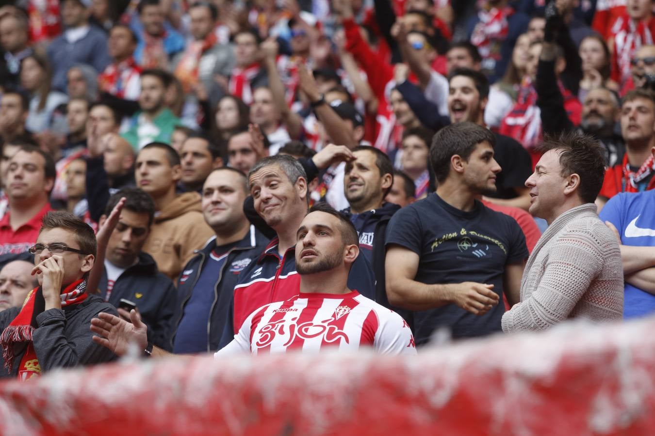 Sporting 1-0 Barcelona B (Galería I)