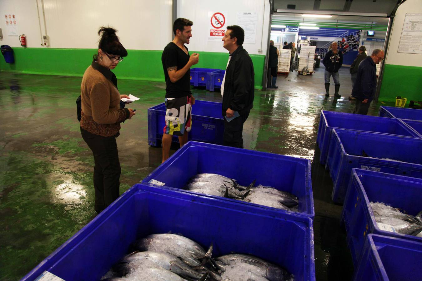 La rula de Avilés subasta 7.400 kilos de bonito