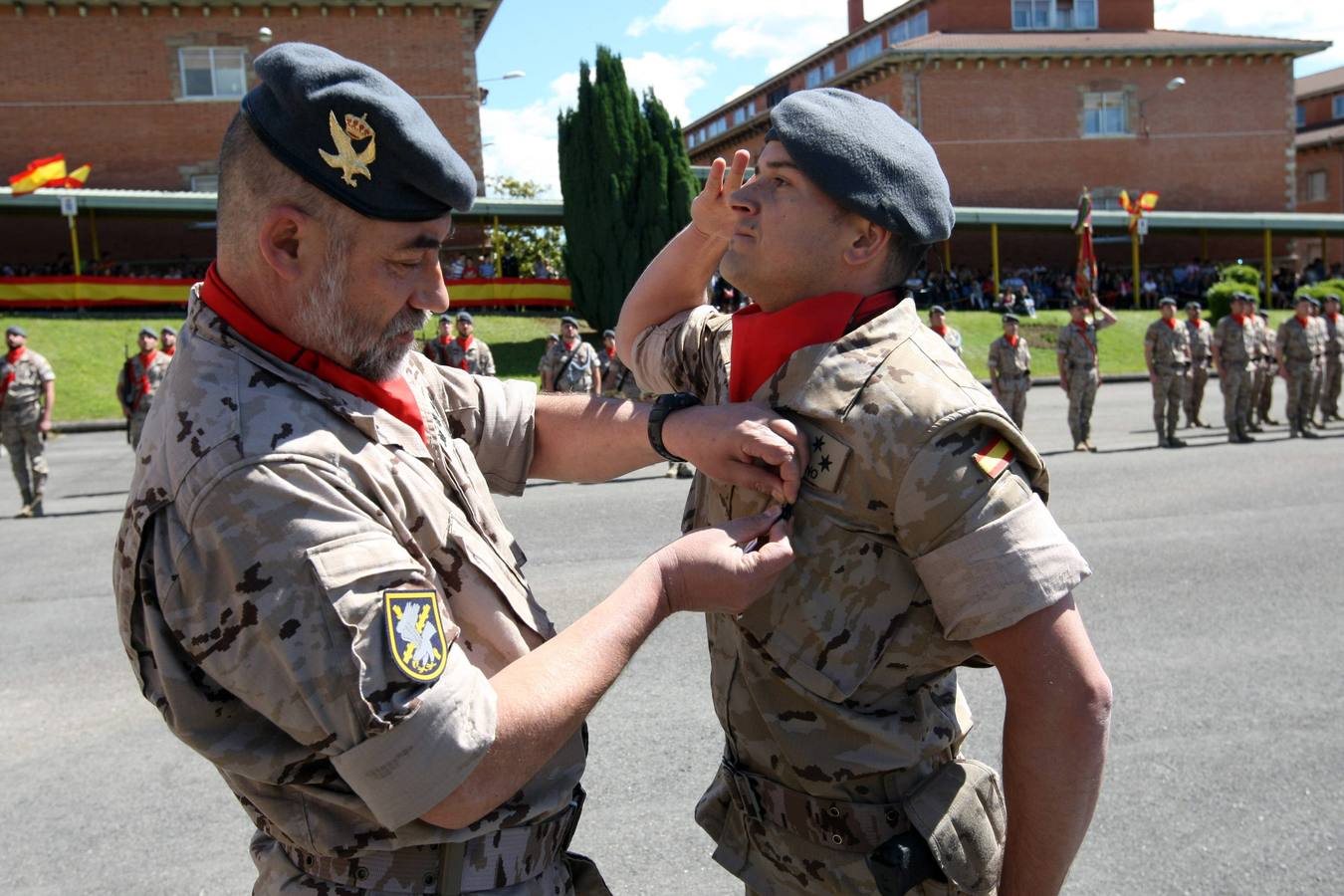 Parada militar en Cabo Noval