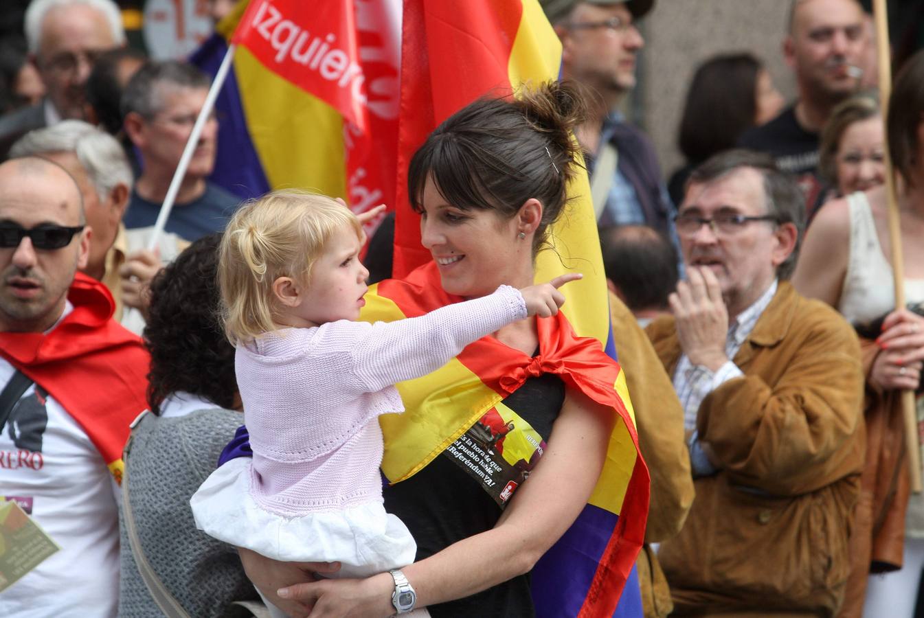 Manifestación por la República en Oviedo