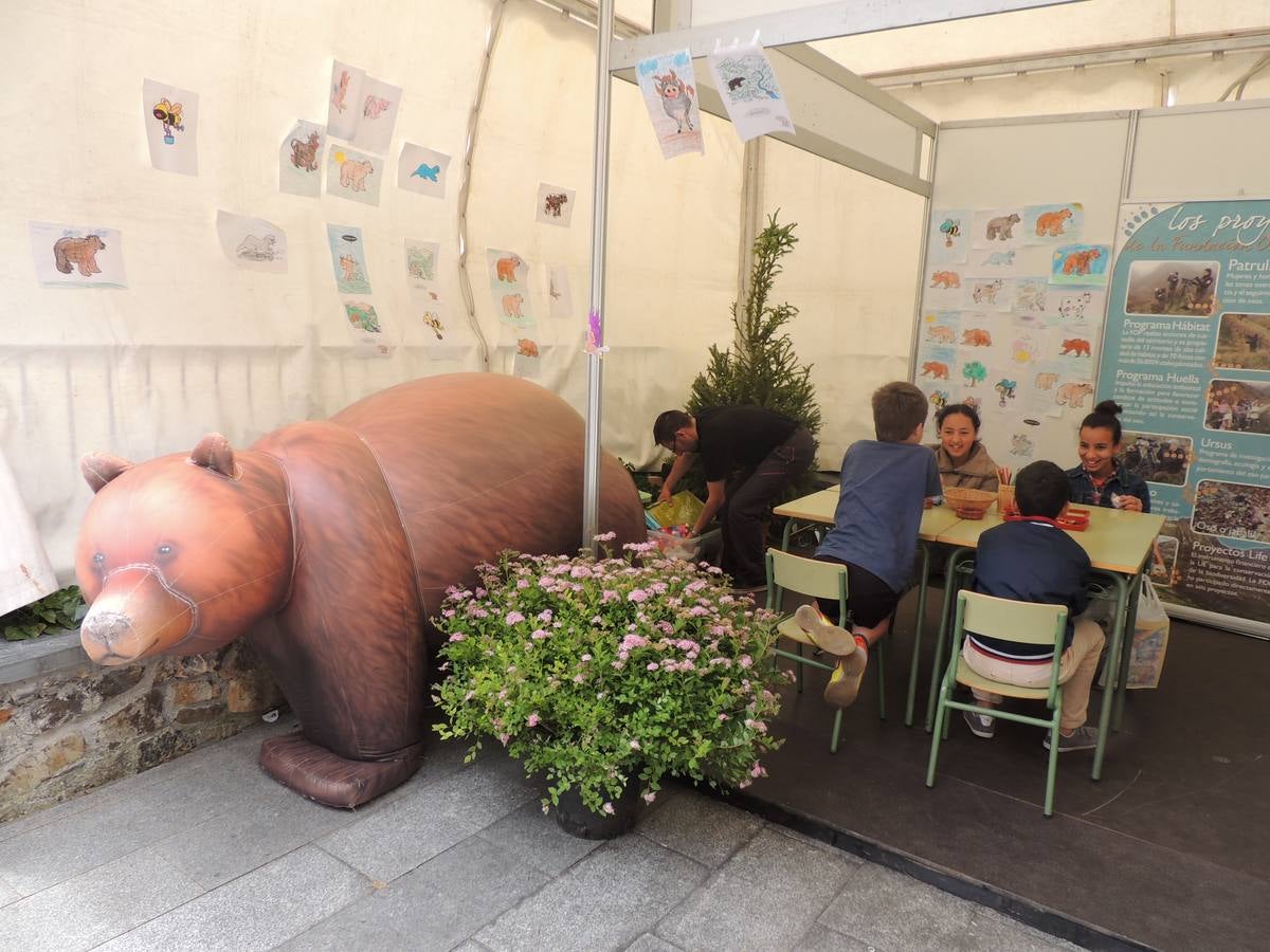 Cangas del Narcea acoge la feria de la caza, la pesca y la naturaleza Narcenatur