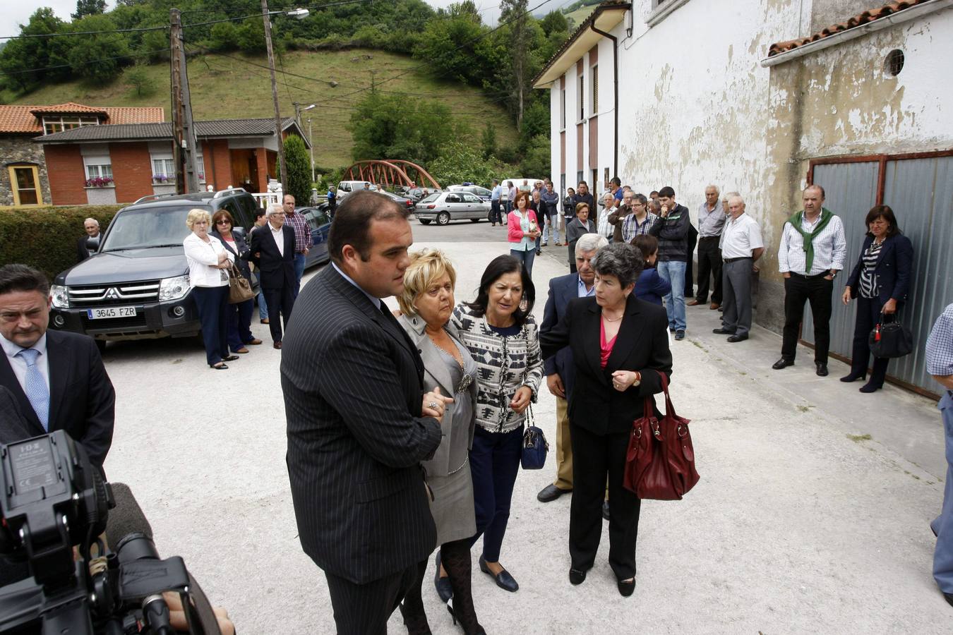Funeral de Agustín González, en Vega del Ciego (Lena)