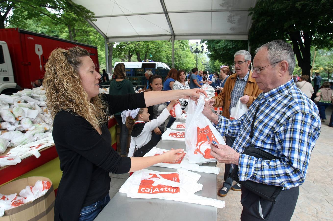 Oviedo celebra su Martes de Campo
