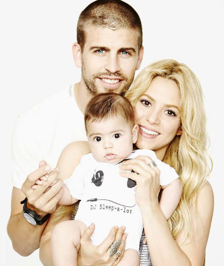 Shakira es la pareja del defensa Piqué.