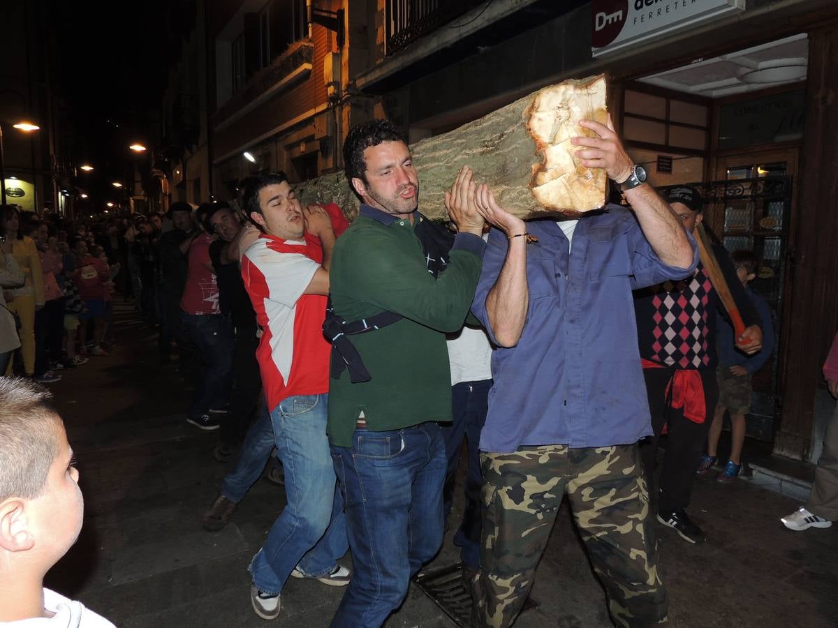 Cangas del Narcea planta el &#039;arbolón&#039;