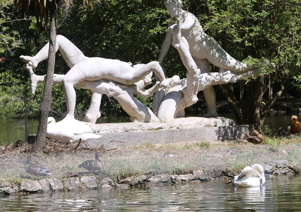 Así es el cercado del parque de Isabel la Católica