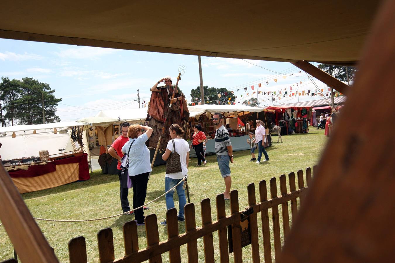 Mercado de la fiesta de Los Exconxuraos en Llanera