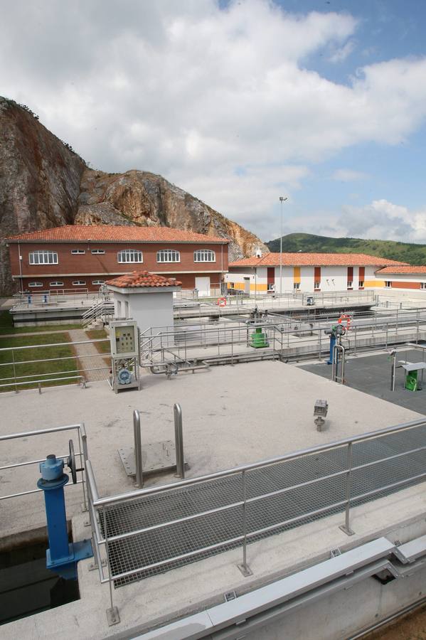 Inauguración de la planta de agua de Cabornio en Oviedo