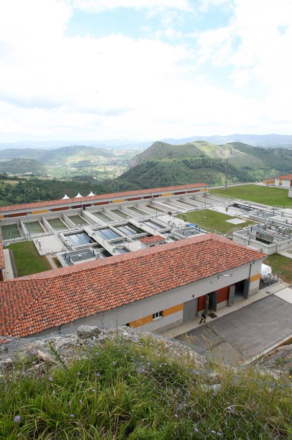 Inauguración de la planta de agua de Cabornio en Oviedo